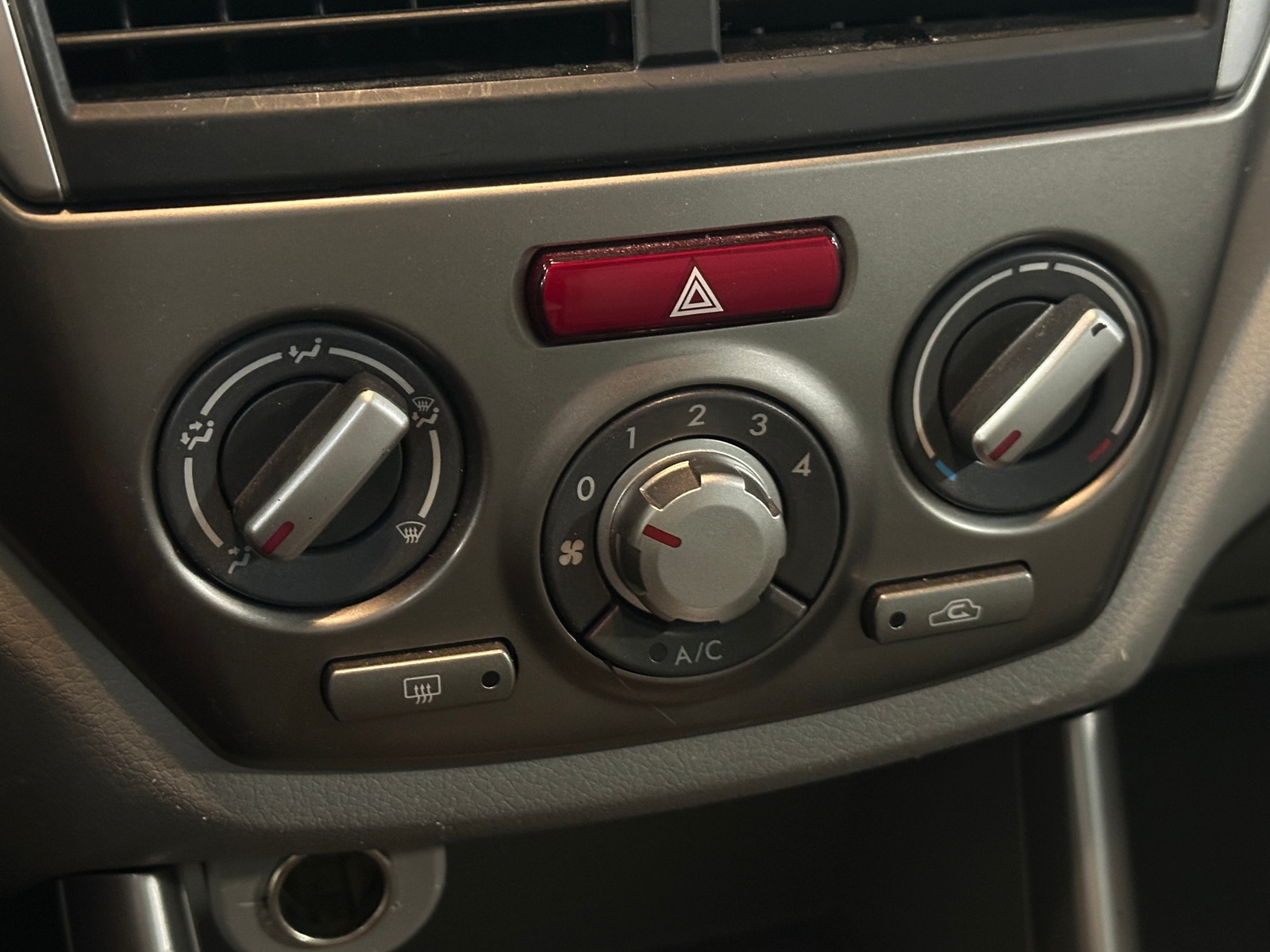 Thumbnail: 2010 Subaru Forester - 4