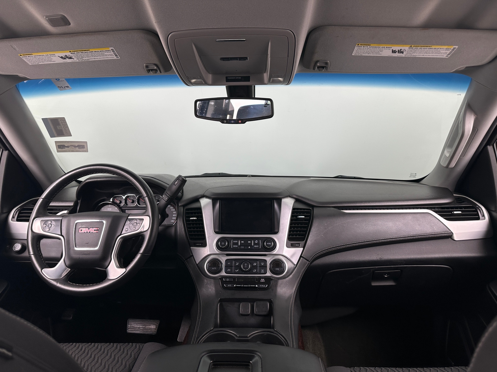 Thumbnail: 2016 GMC Yukon - 3