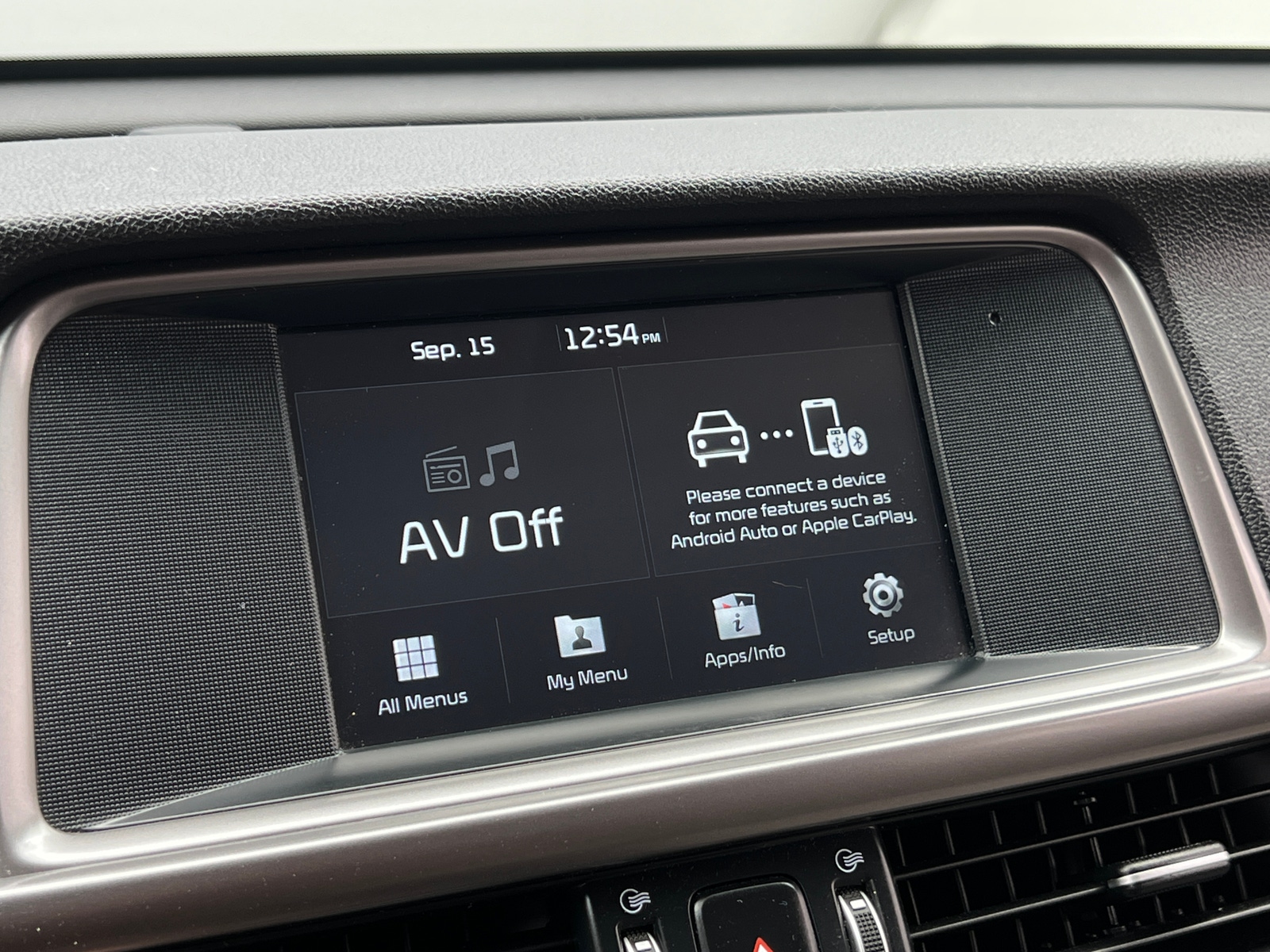 Thumbnail: 2018 Kia Optima - 4