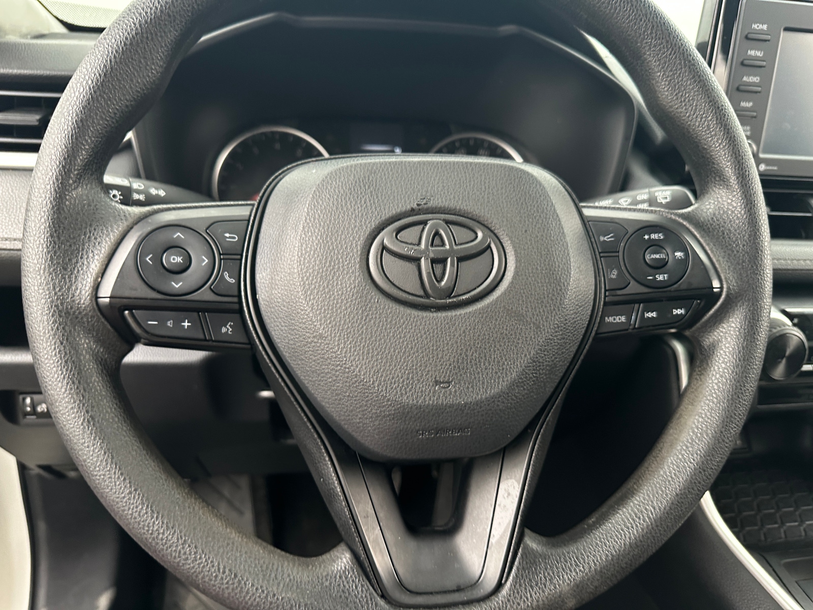 Thumbnail: 2022 Toyota RAV4 - 5