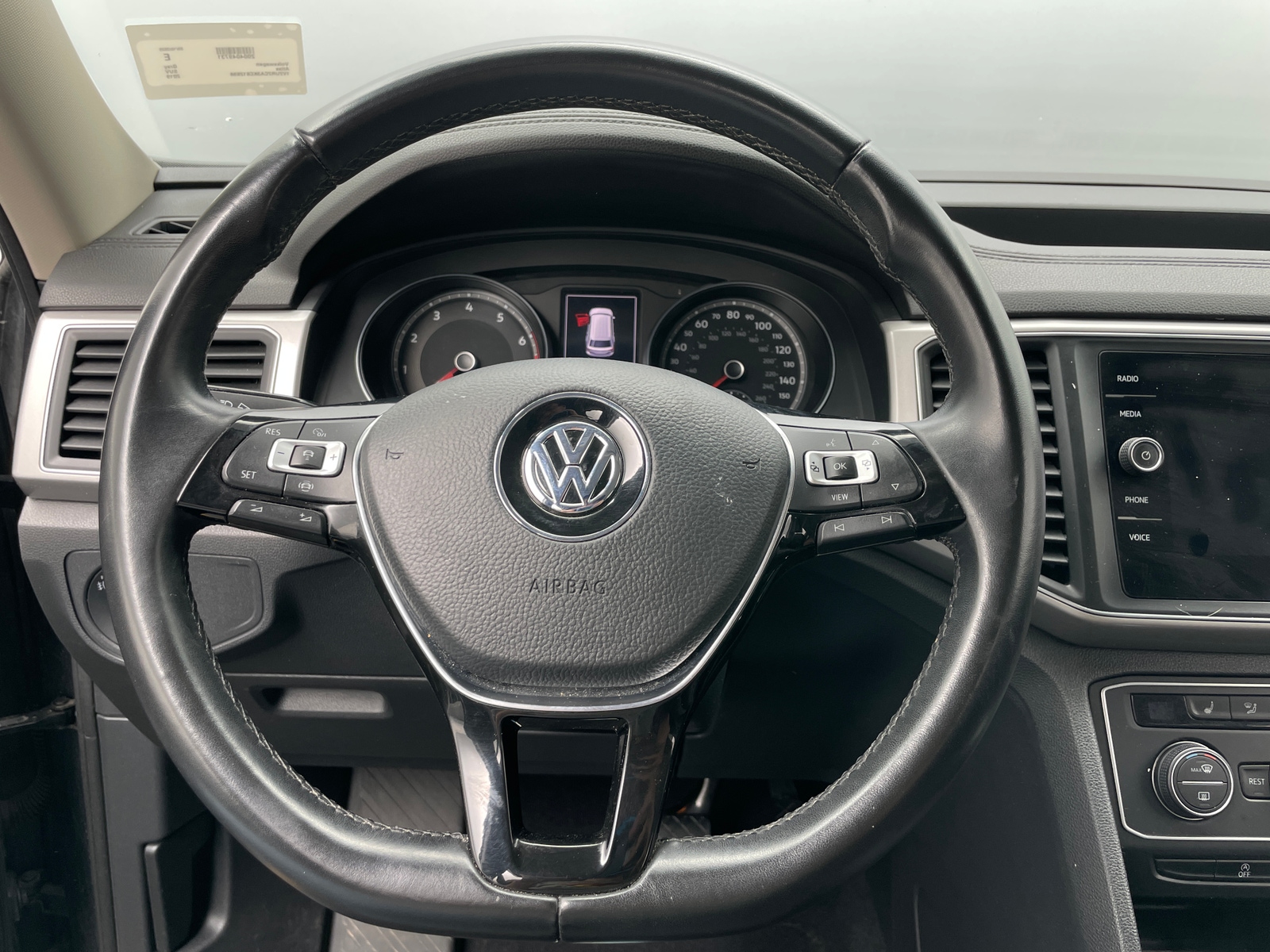 Thumbnail: 2019 Volkswagen Atlas - 4