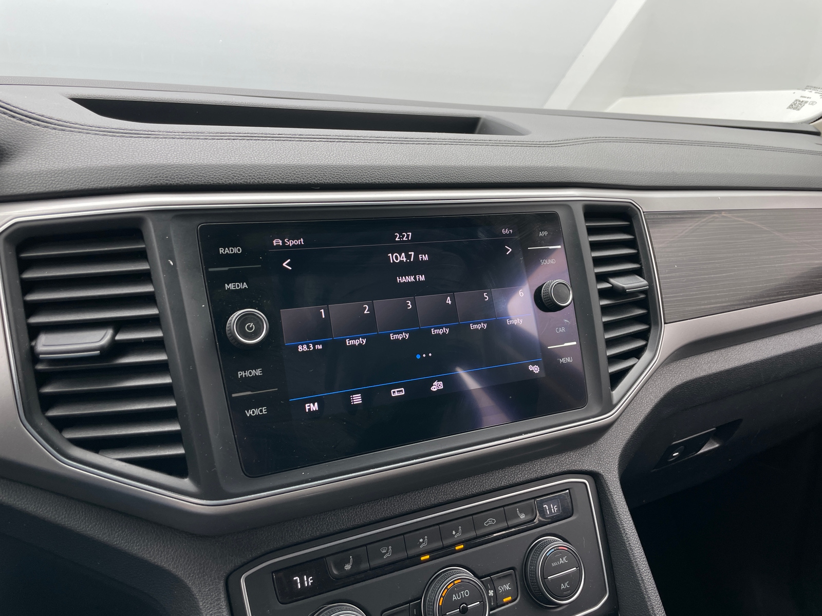 Thumbnail: 2019 Volkswagen Atlas - 3