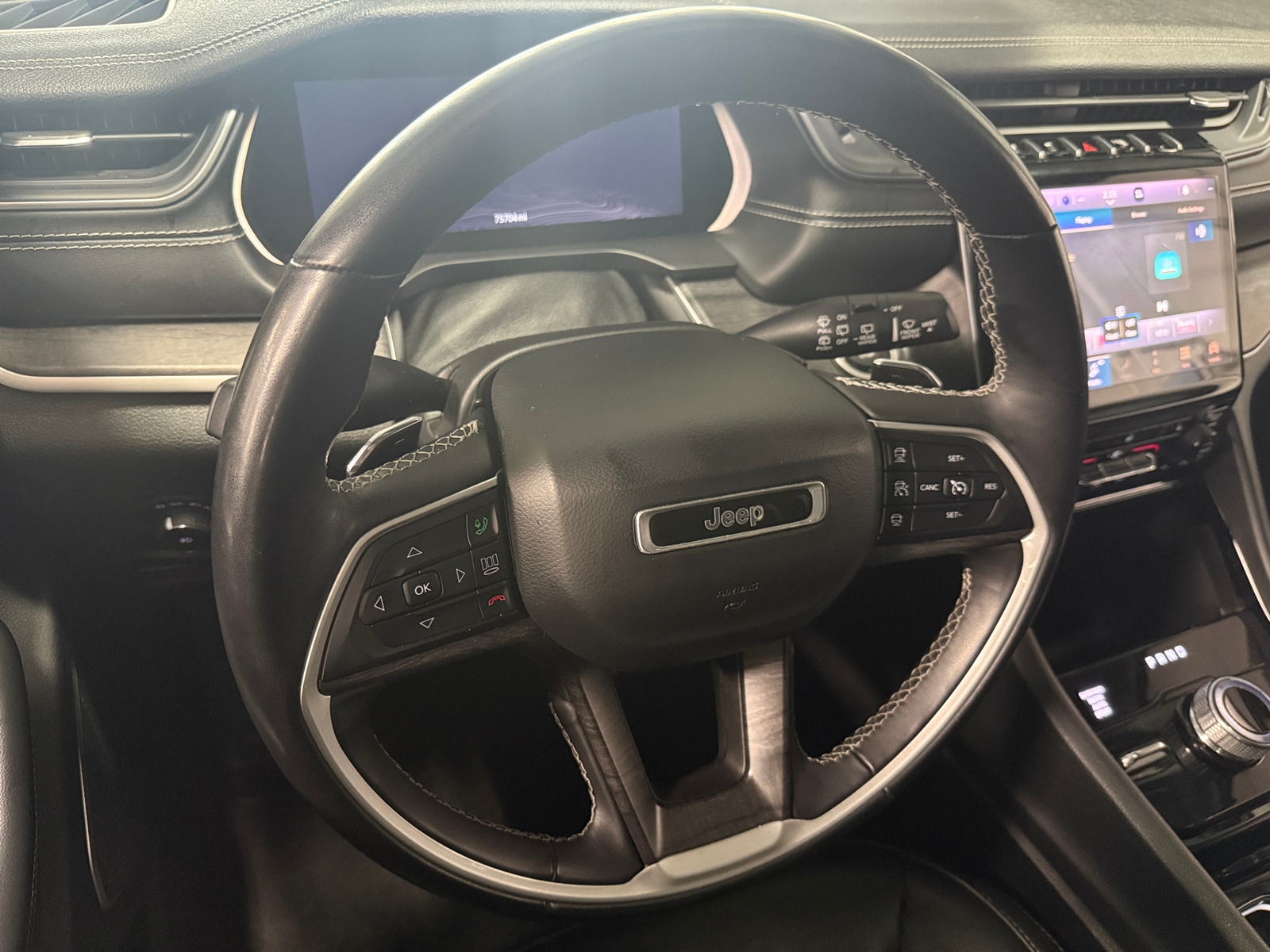 Thumbnail: 2021 Jeep Grand Cherokee L - 4
