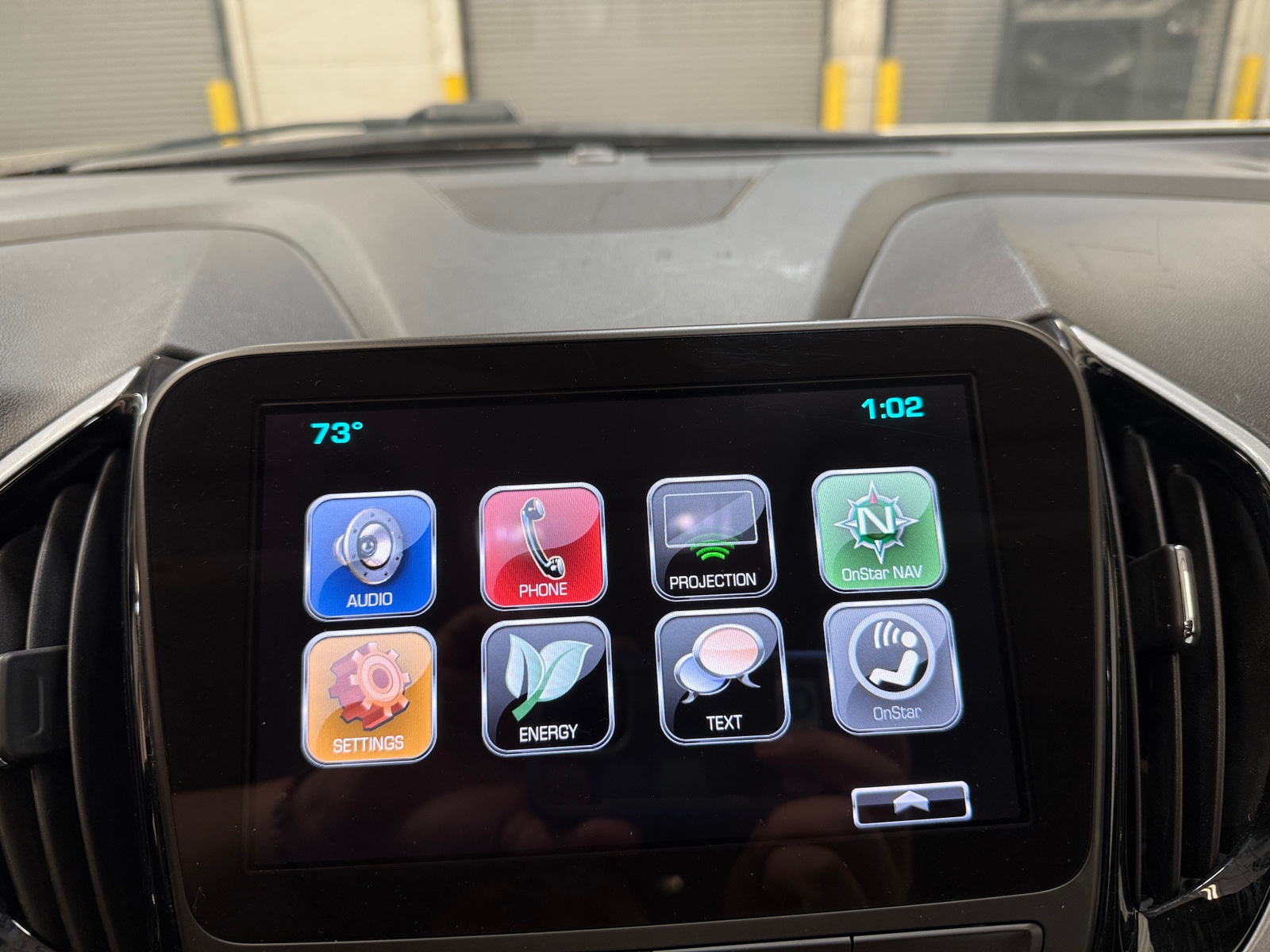 Thumbnail: 2017 Chevrolet Volt - 4