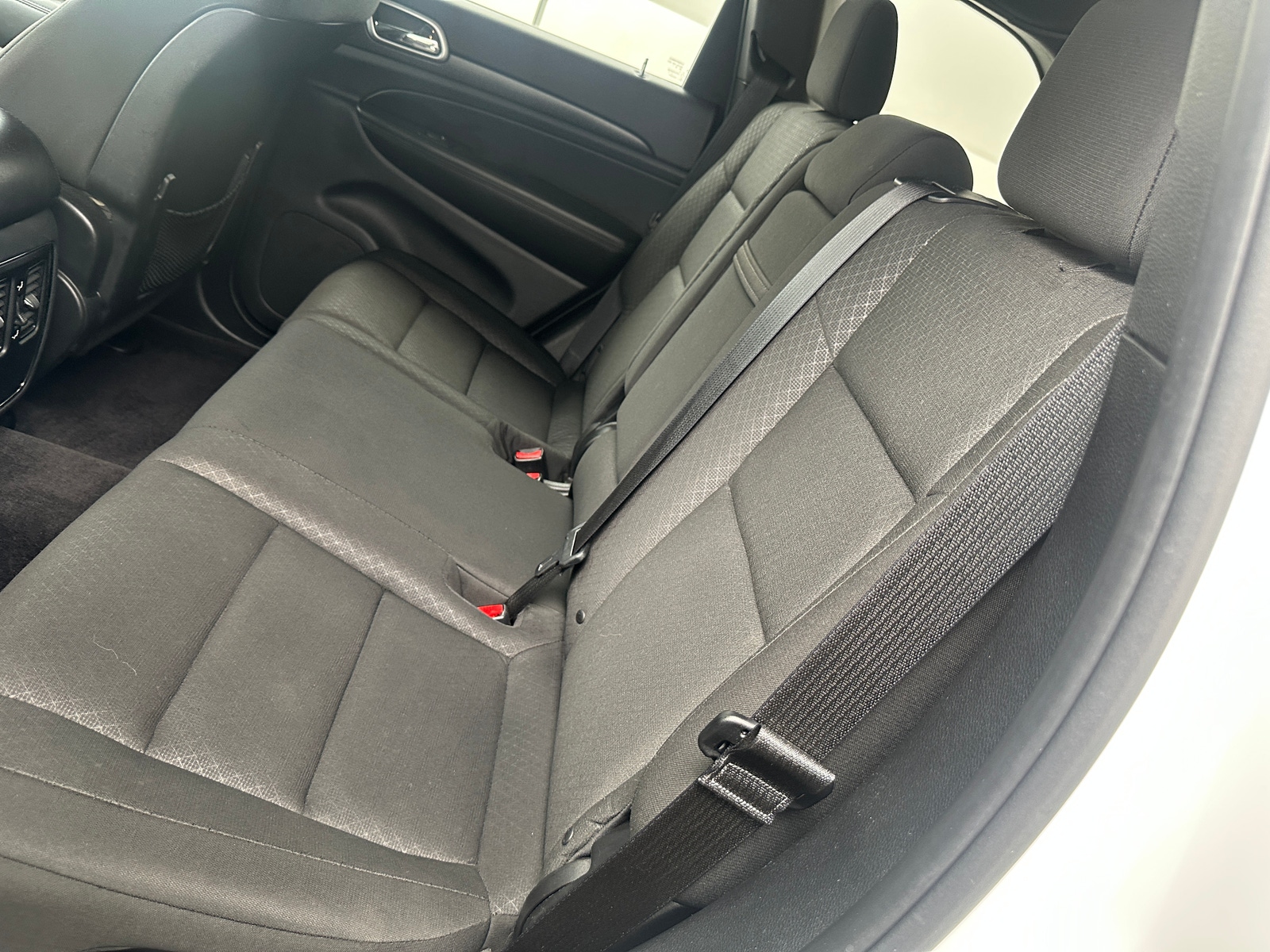 Thumbnail: 2018 Jeep Grand Cherokee - 6