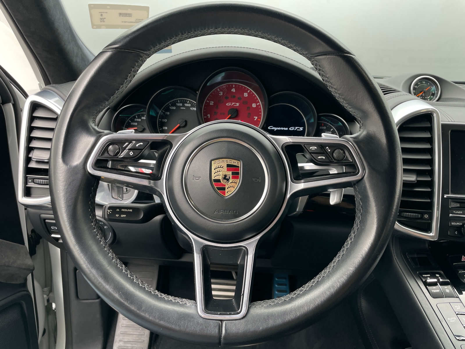 Thumbnail: 2016 Porsche Cayenne - 4