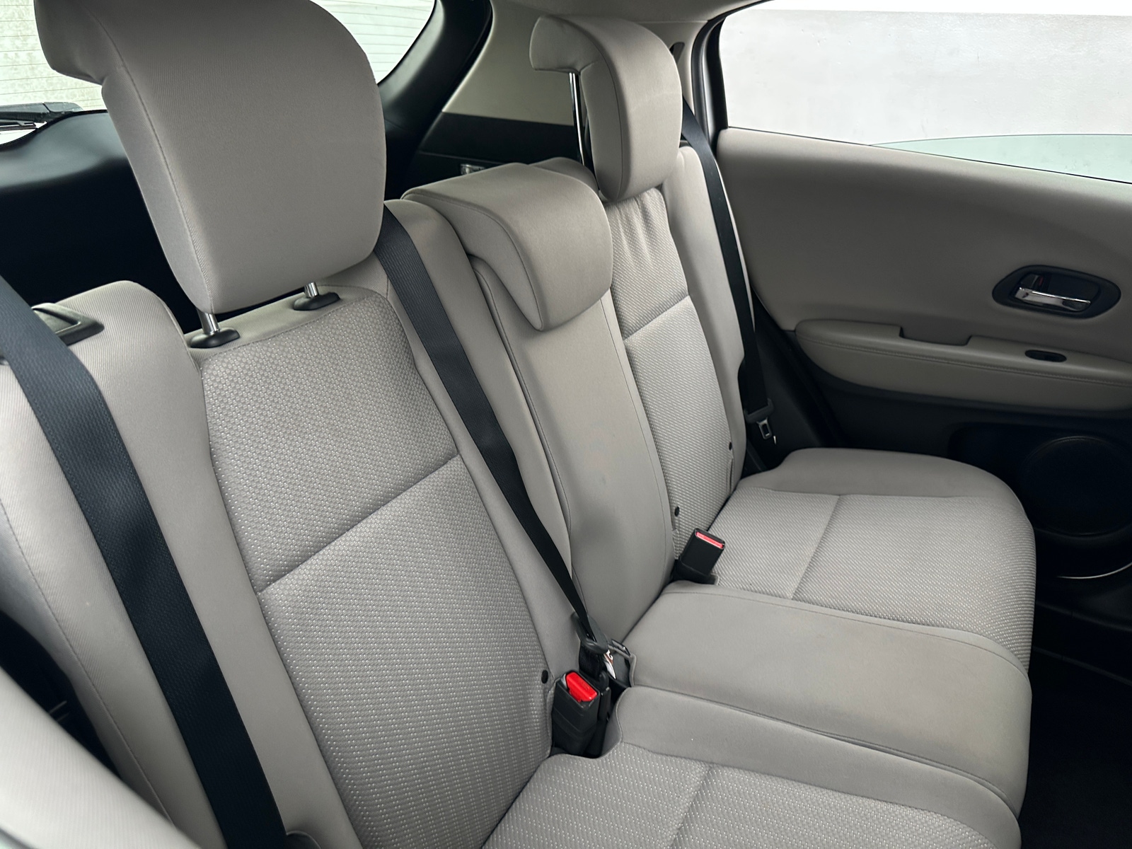 Thumbnail: 2016 Honda HR-V - 6