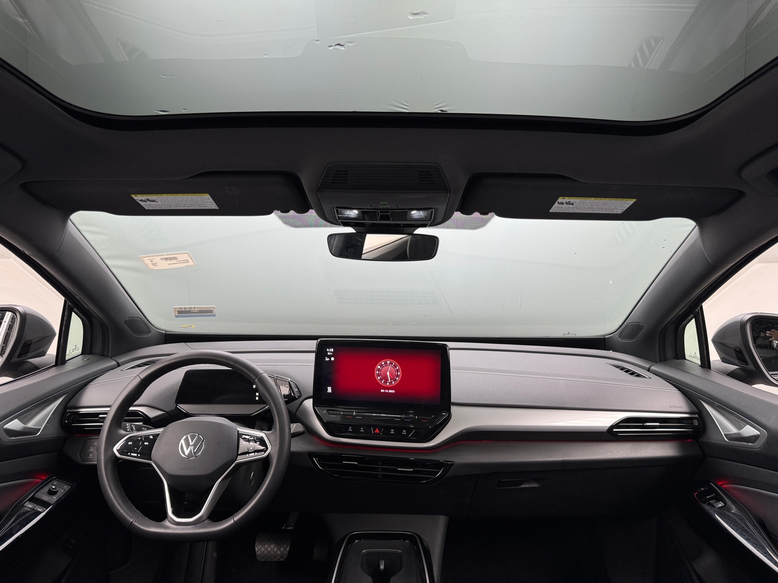 Thumbnail: 2023 Volkswagen ID.4 - 2