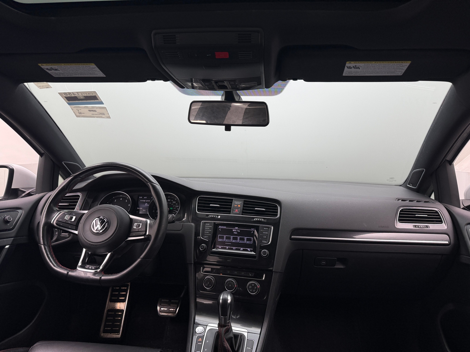 Thumbnail: 2015 Volkswagen Golf - 2