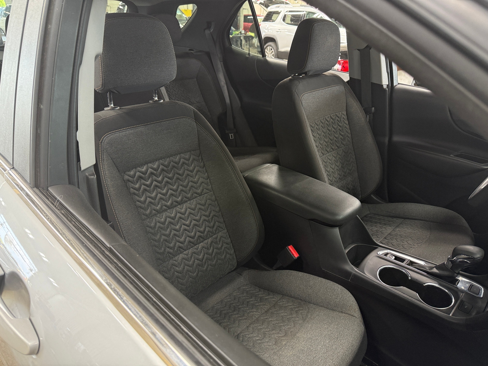 Thumbnail: 2022 Chevrolet Equinox - 2