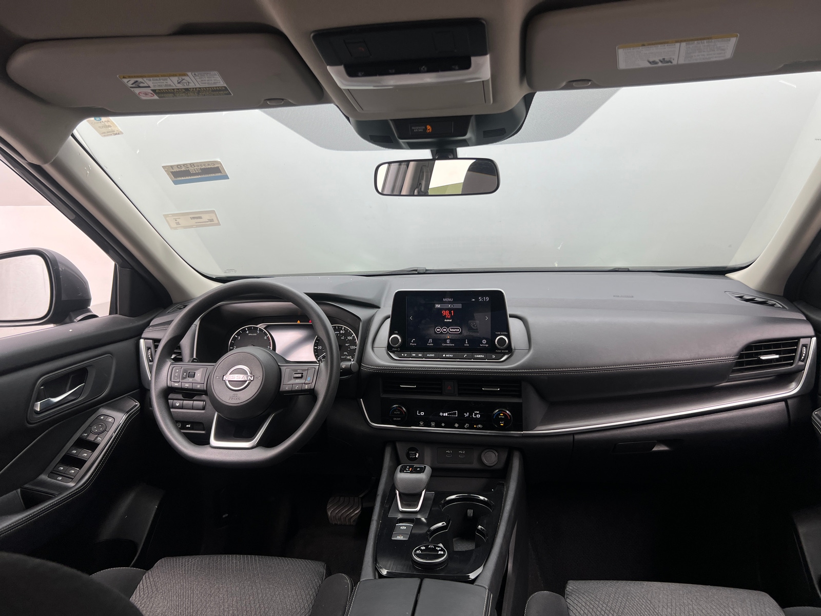 Thumbnail: 2024 Nissan Rogue - 3