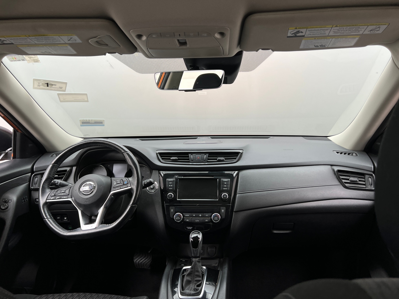 Thumbnail: 2019 Nissan Rogue - 3