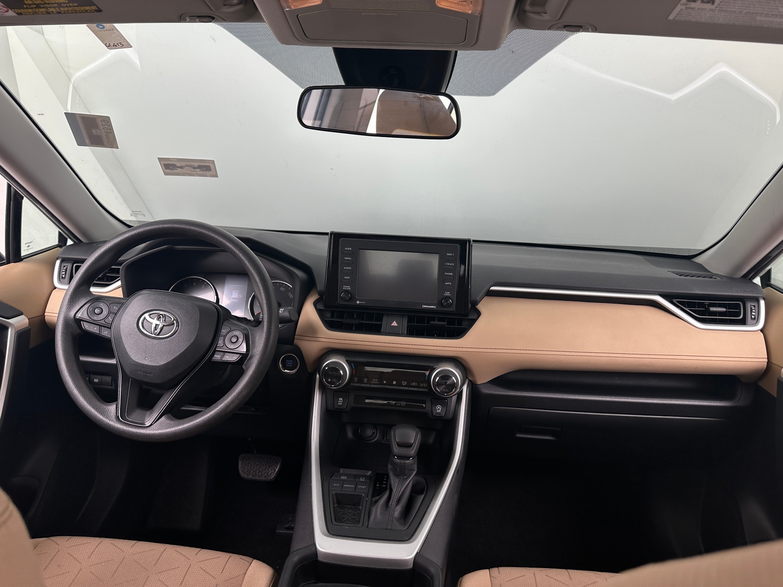 Thumbnail: 2020 Toyota RAV4 - 3
