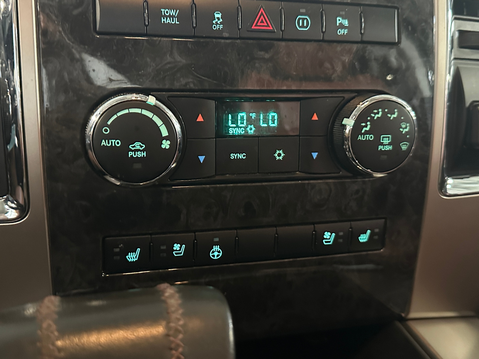 Thumbnail: 2011 RAM 1500 - 4
