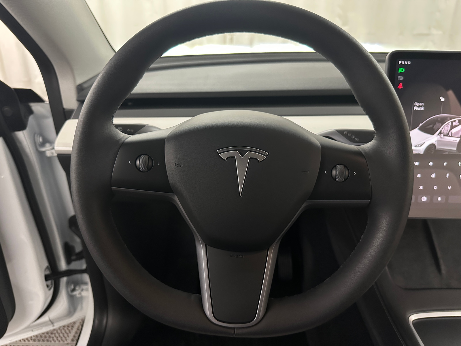 Thumbnail: 2023 Tesla Model Y - 3