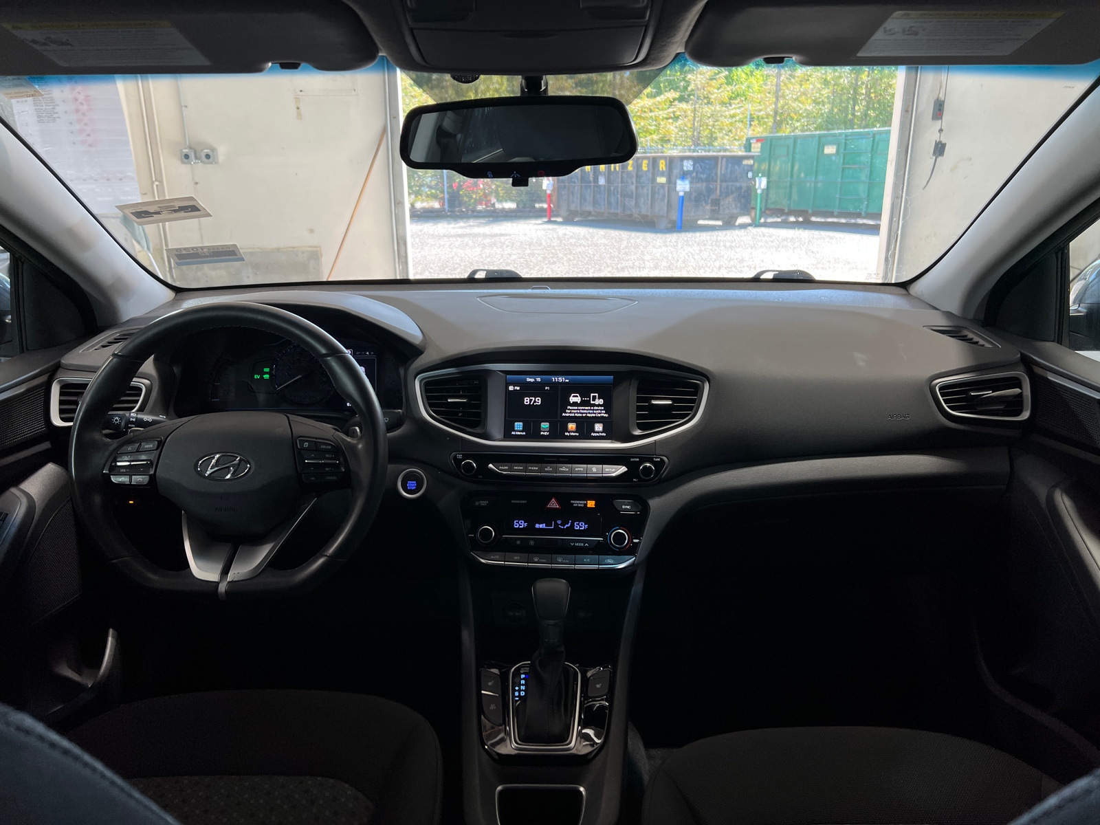 Thumbnail: 2019 Hyundai Ioniq - 3
