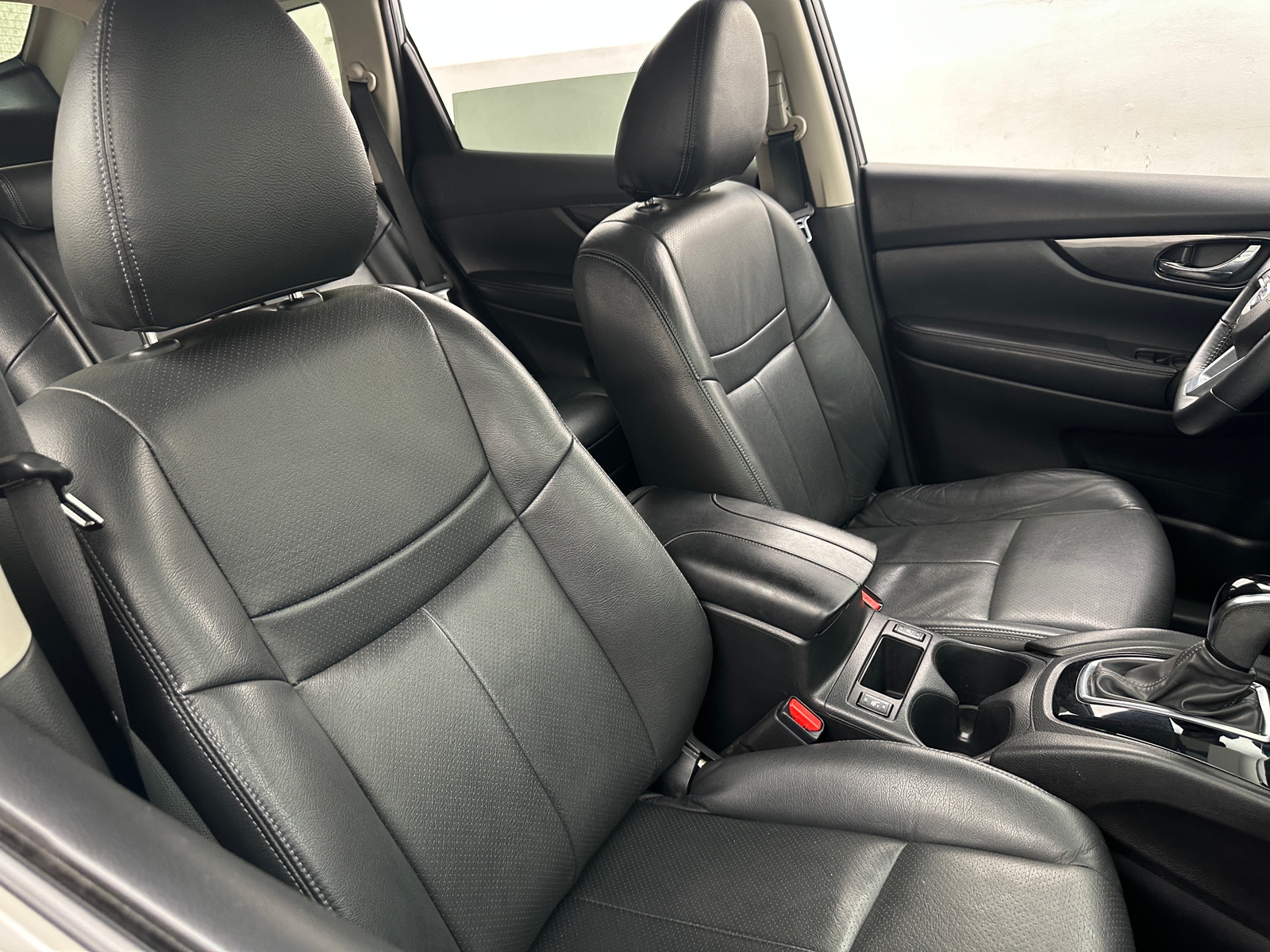 Thumbnail: 2018 Nissan Rogue - 2