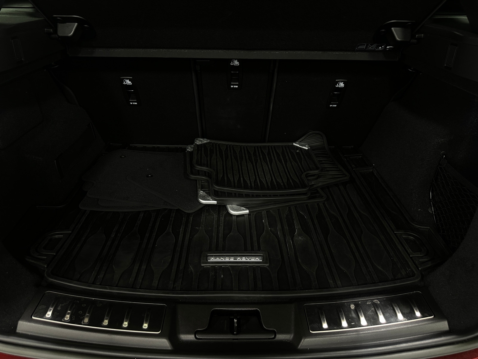 Thumbnail: 2023 Land Rover Range Rover Evoque - 6