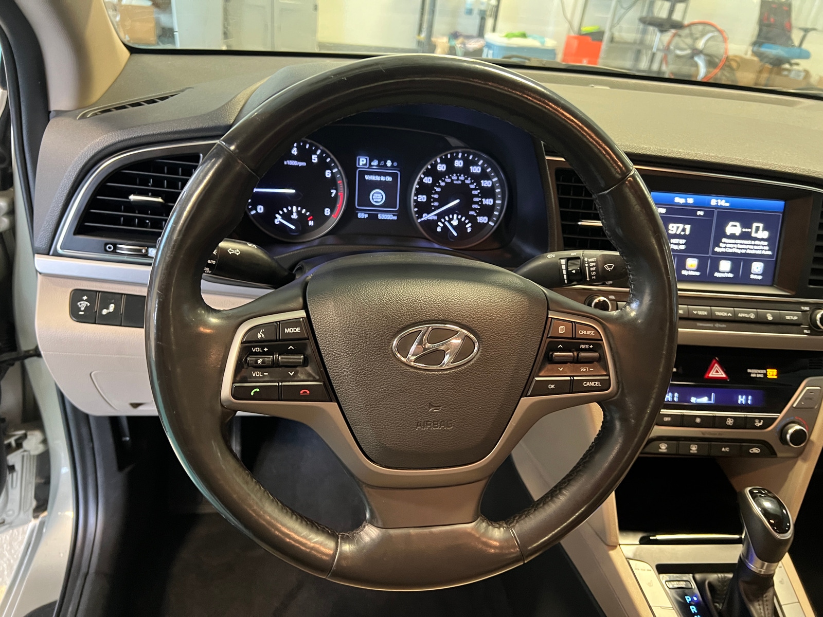 Thumbnail: 2017 Hyundai Elantra - 4