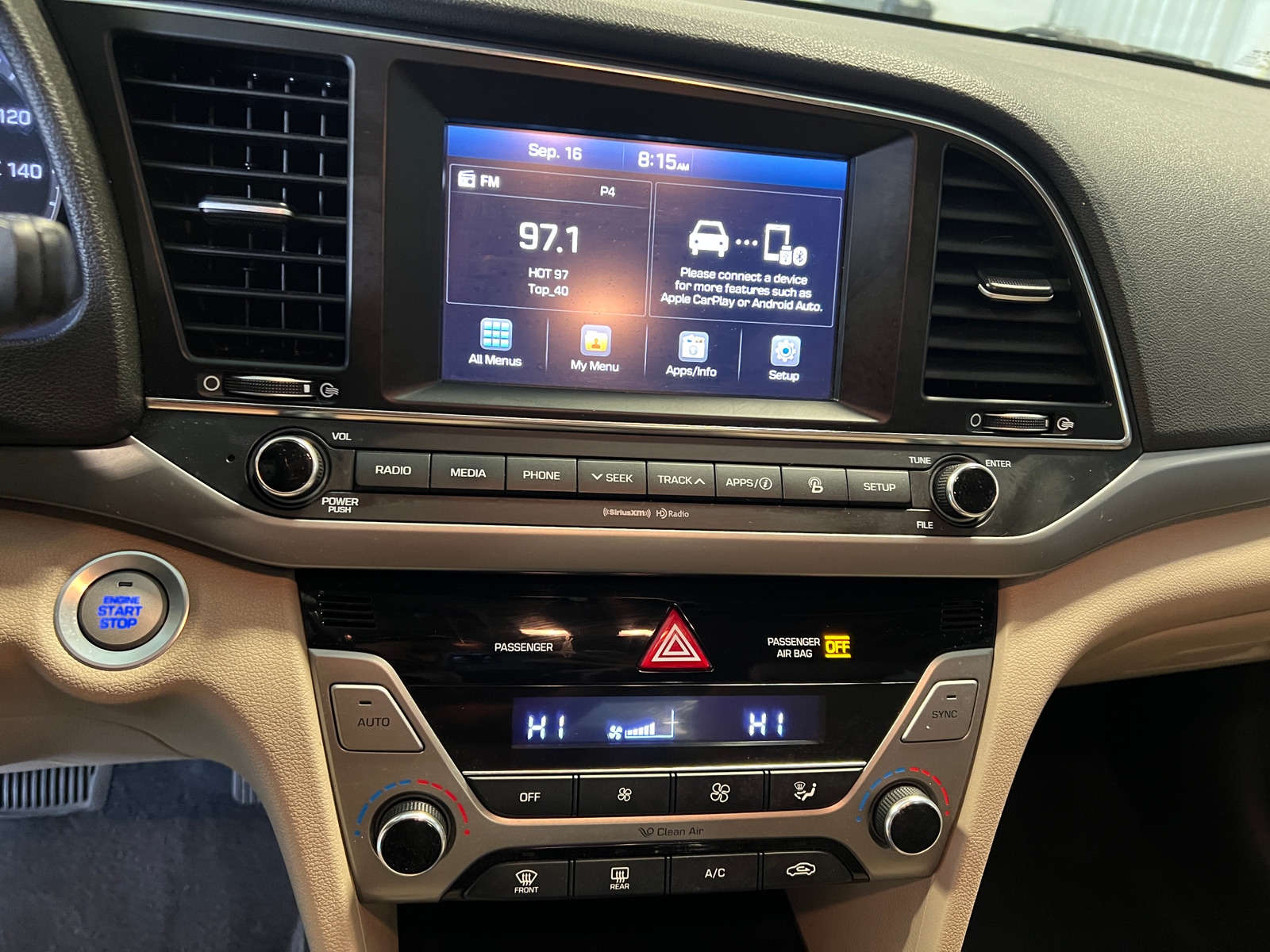 Thumbnail: 2017 Hyundai Elantra - 3