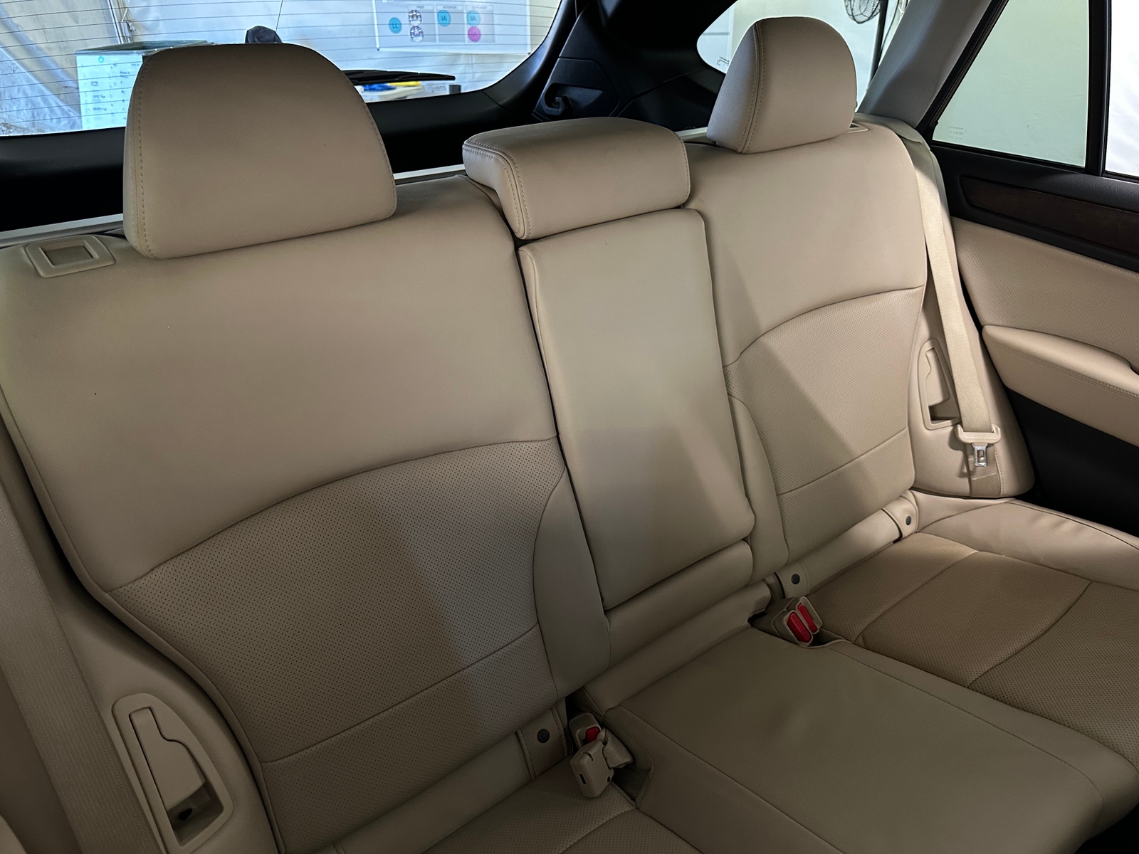 Thumbnail: 2015 Subaru Outback - 5