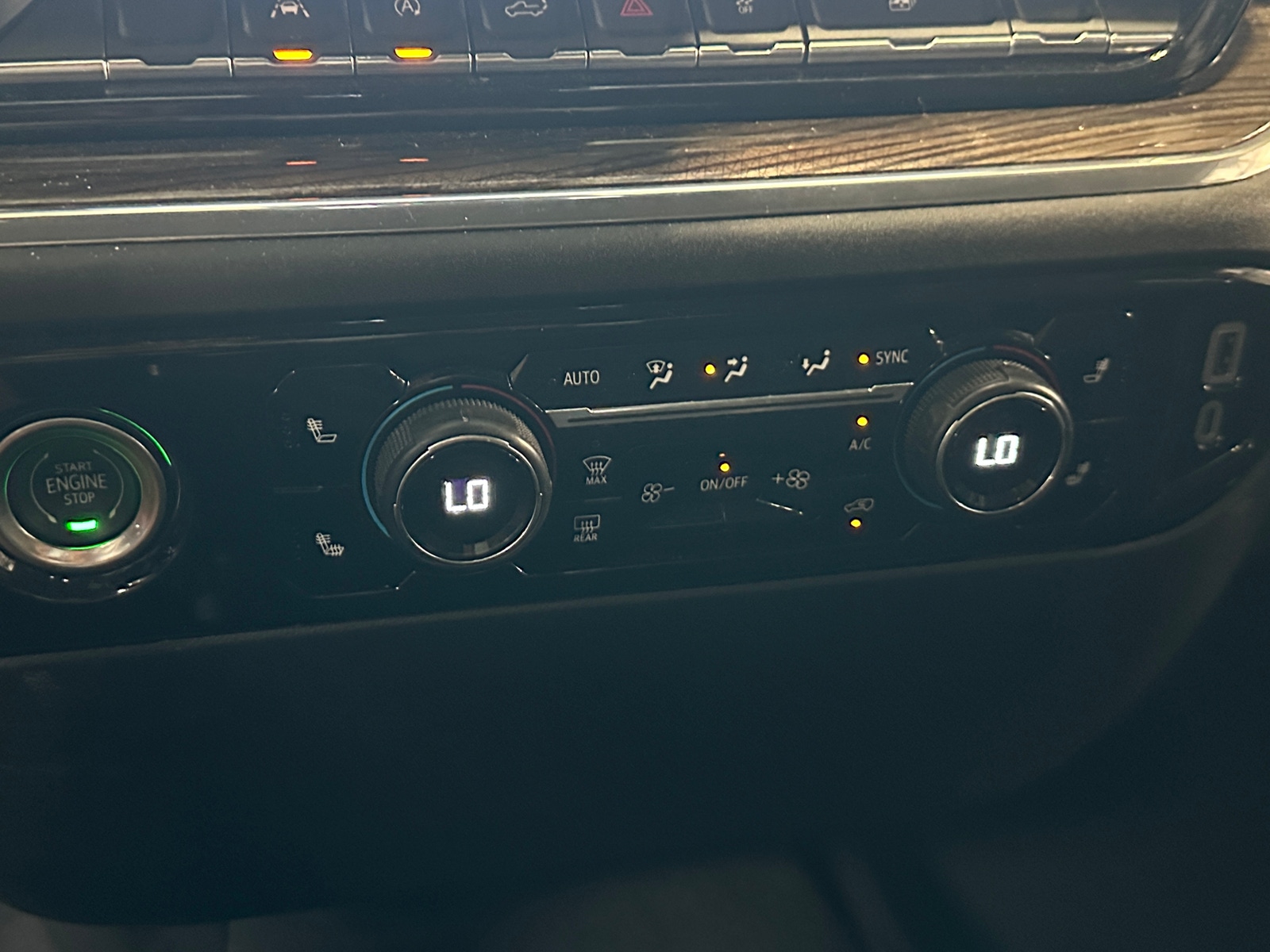 Thumbnail: 2024 Chevrolet Silverado 1500 - 4