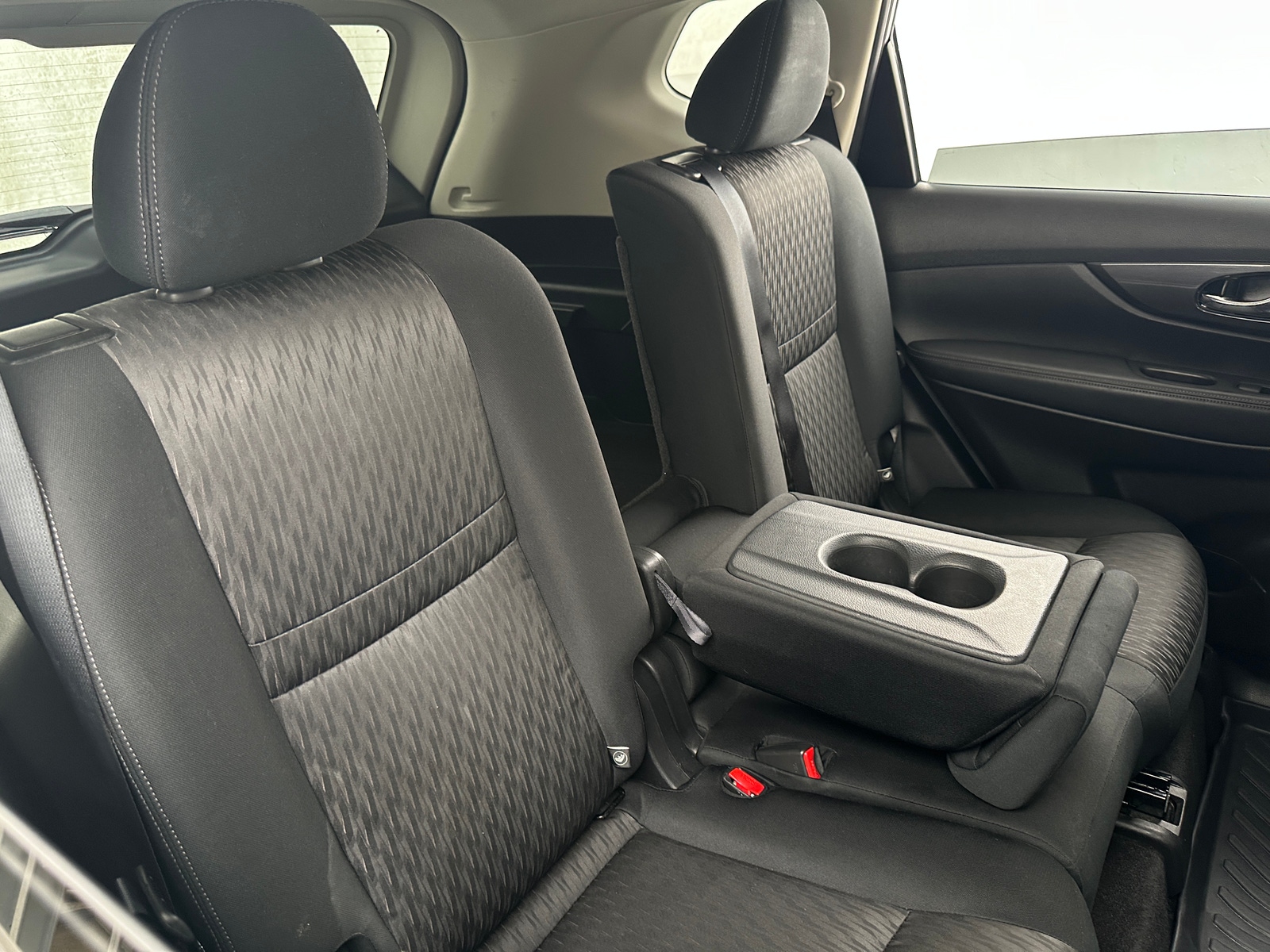 Thumbnail: 2020 Nissan Rogue - 6