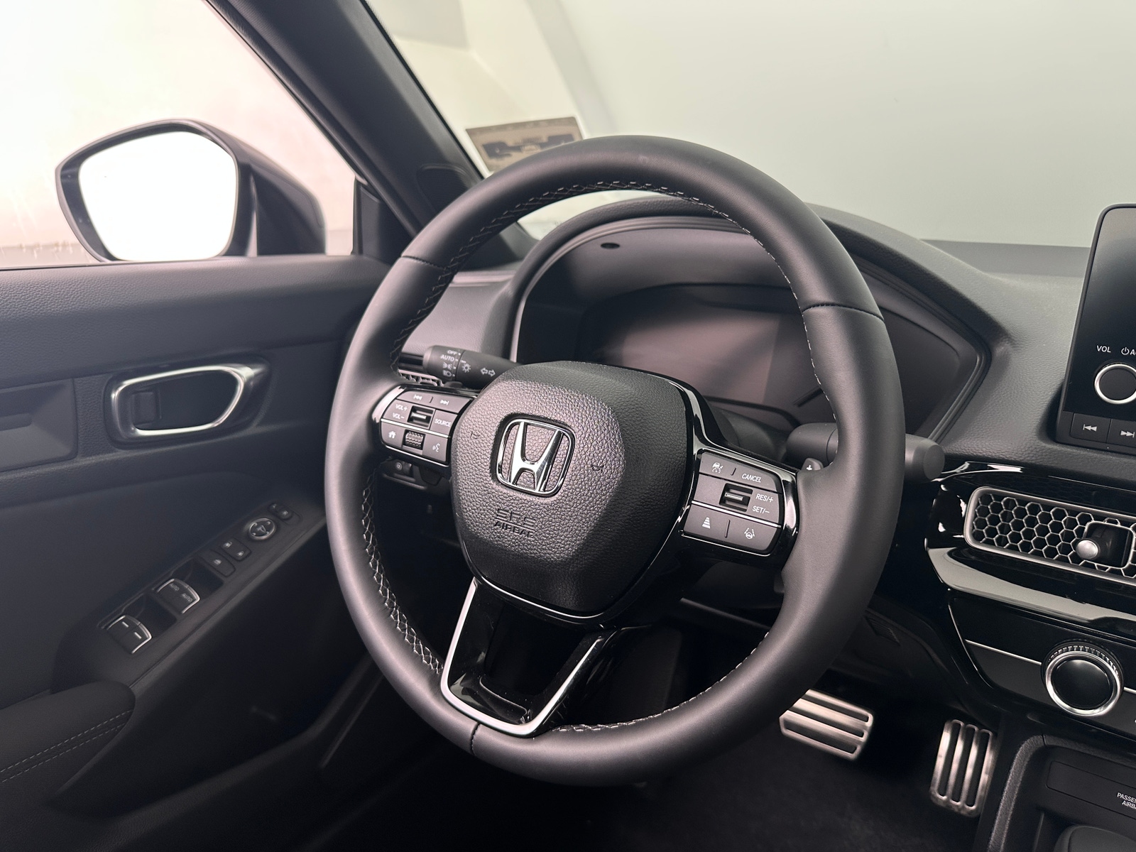 Thumbnail: 2025 Honda Civic - 5