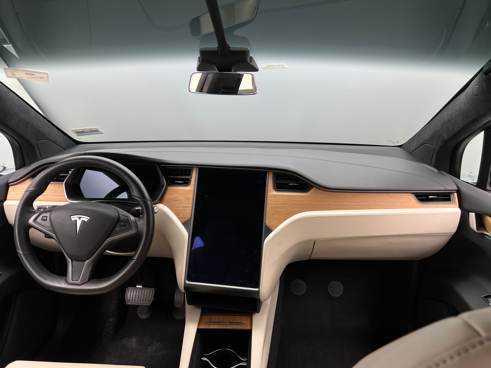 Thumbnail: 2020 Tesla Model X - 2