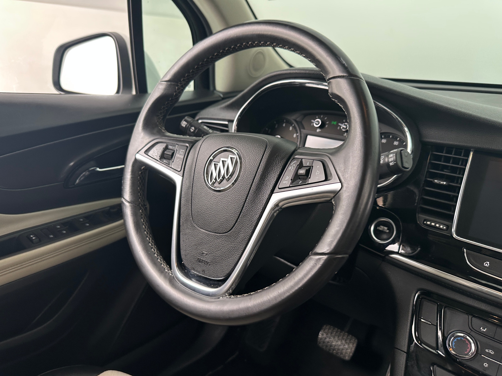 Thumbnail: 2019 Buick Encore - 4