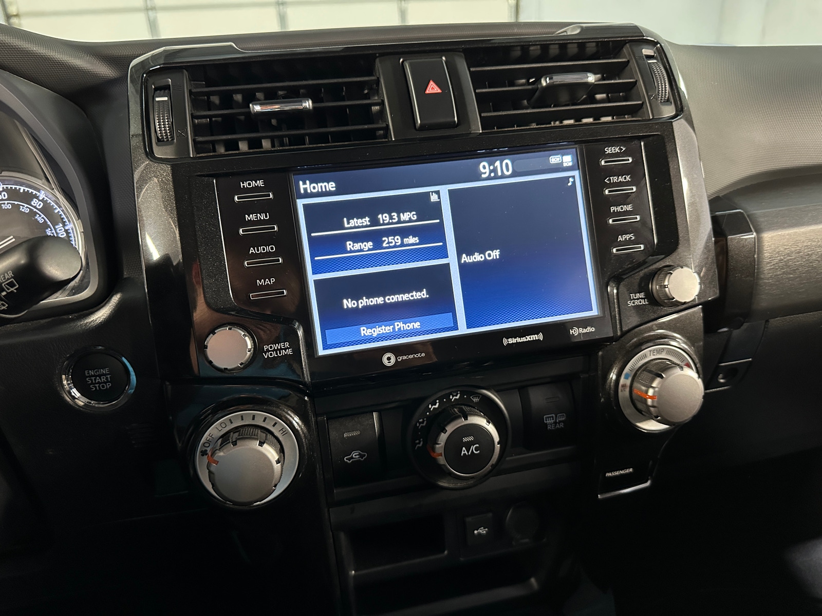 Thumbnail: 2024 Toyota 4Runner - 4