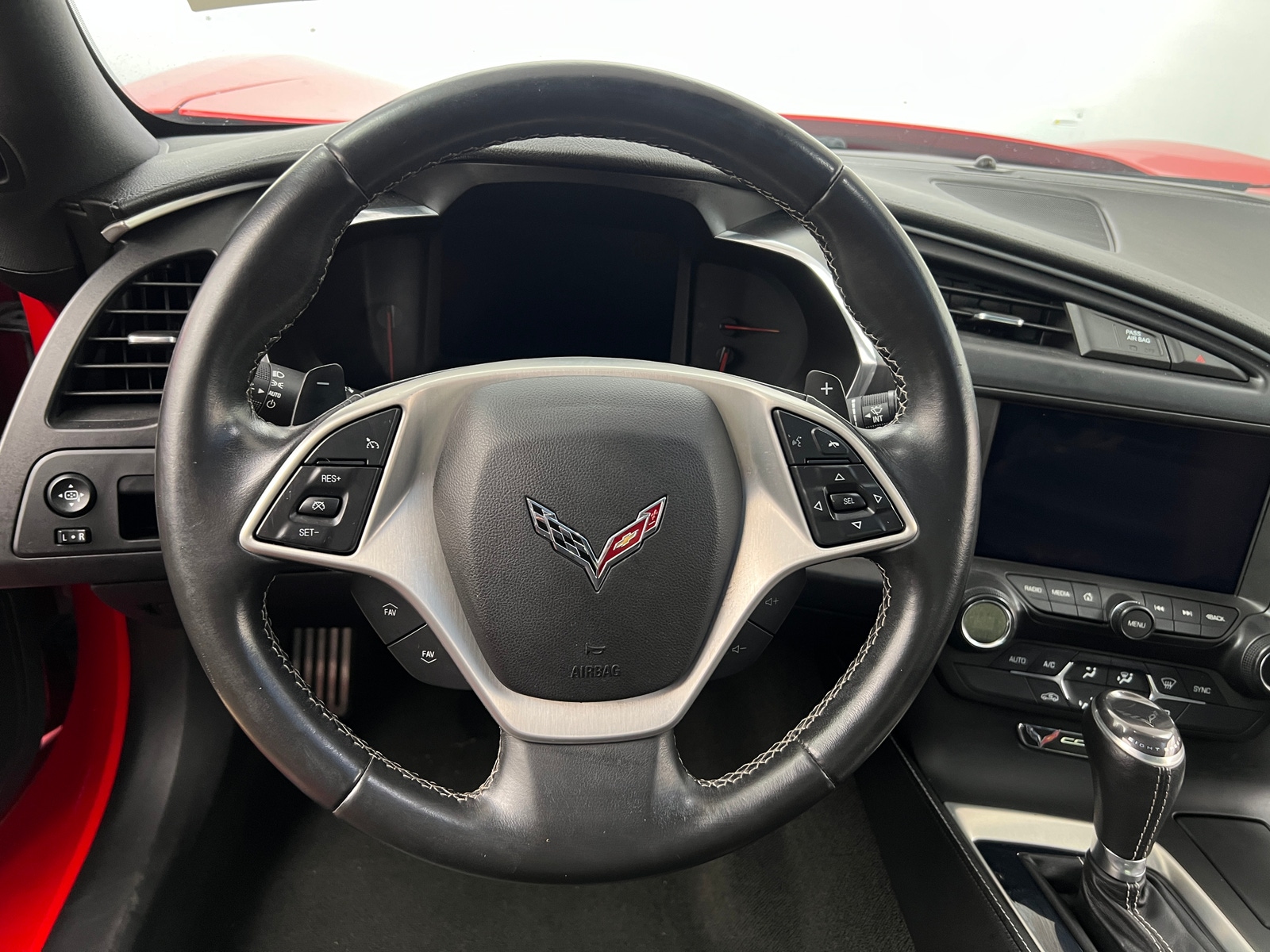Thumbnail: 2015 Chevrolet Corvette - 3