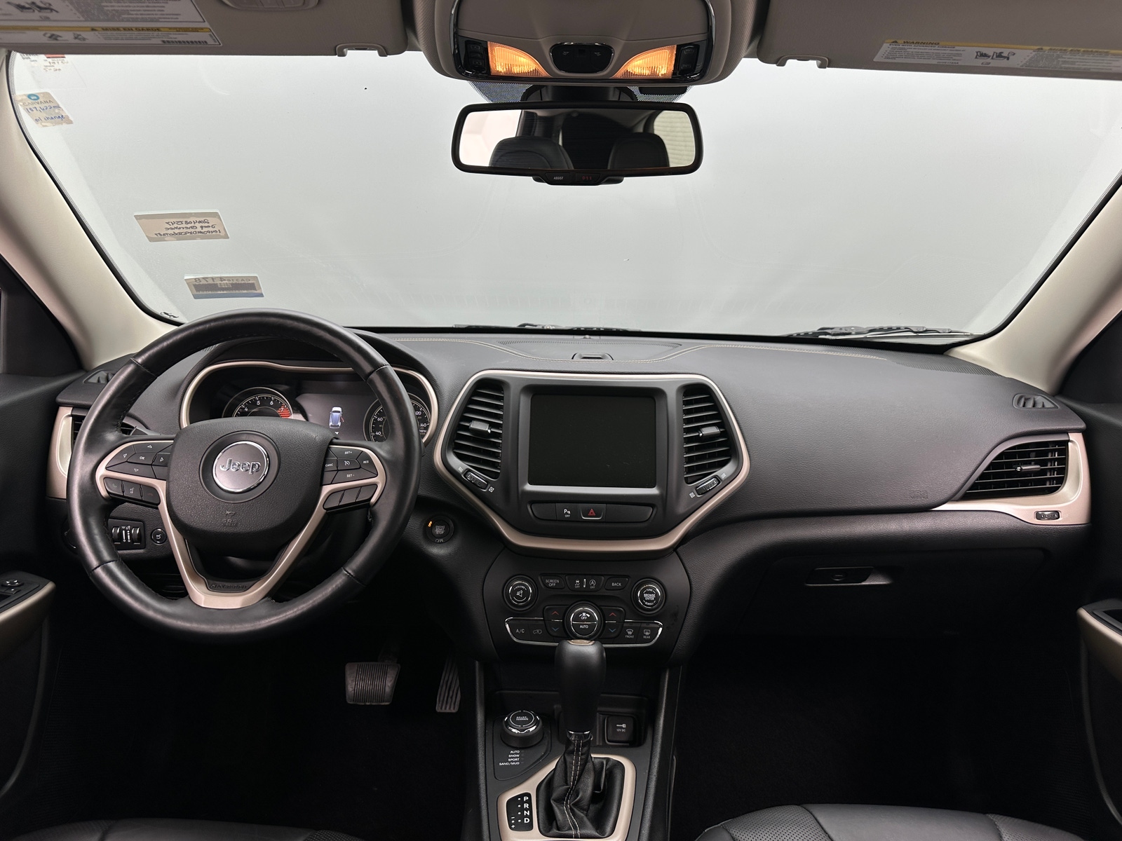 Thumbnail: 2018 Jeep Cherokee - 2
