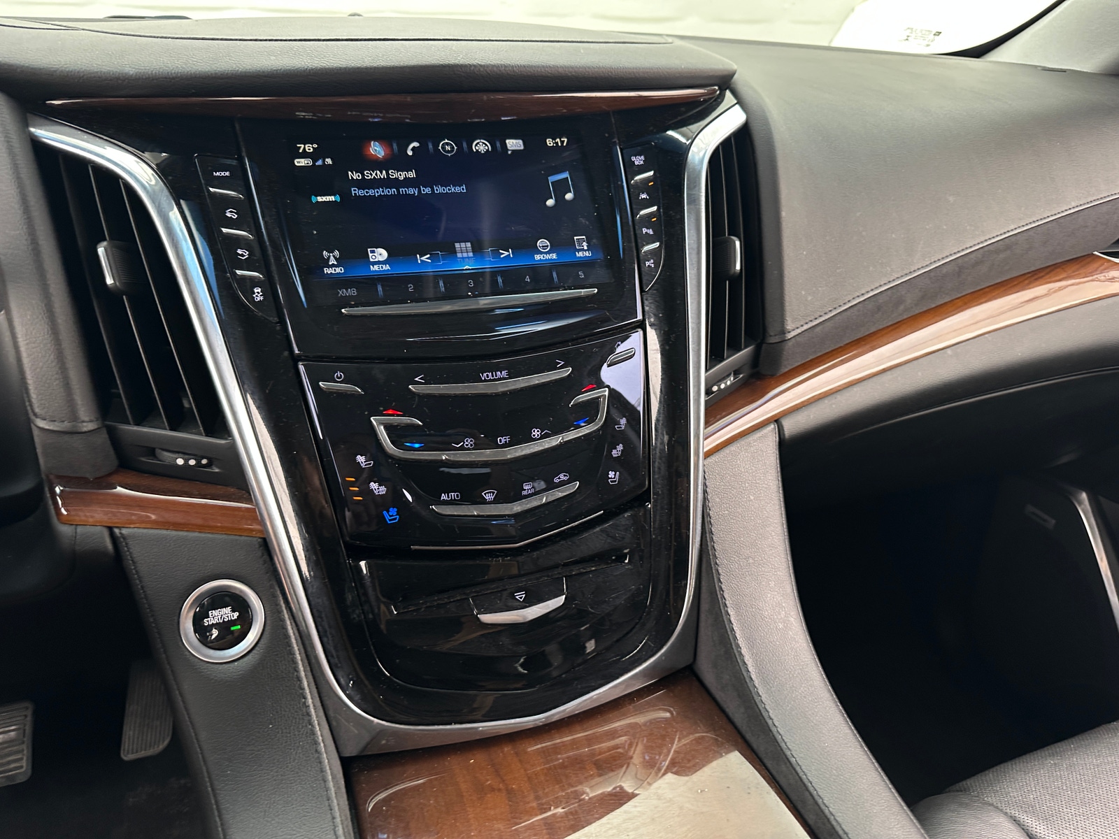 Thumbnail: 2017 Cadillac Escalade - 3