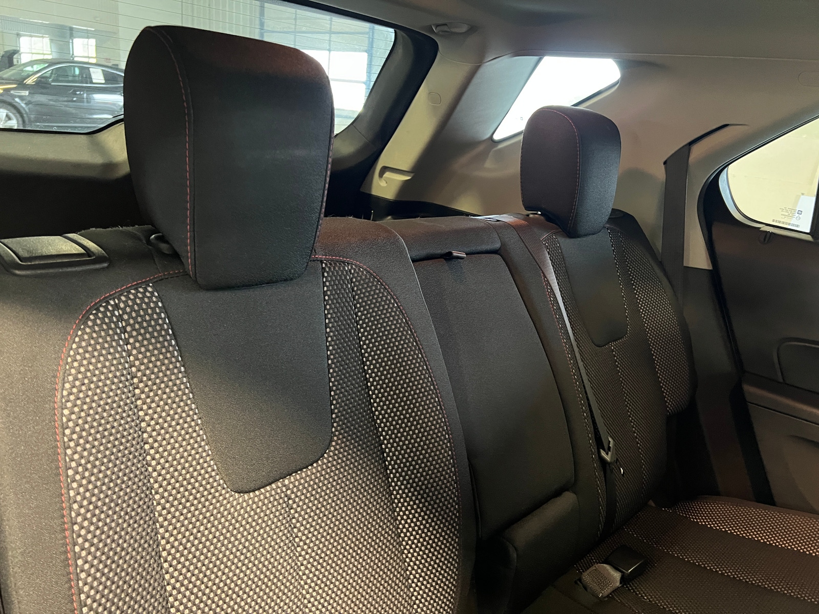 Thumbnail: 2017 Chevrolet Equinox - 6