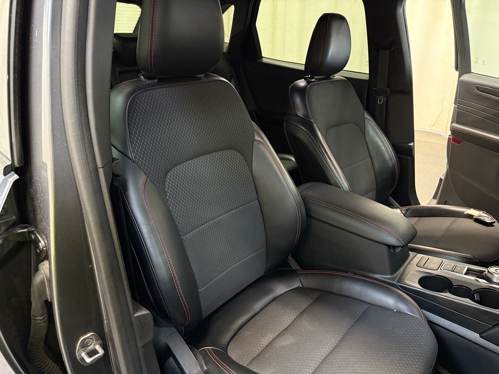 Thumbnail: 2024 Ford Escape - 2