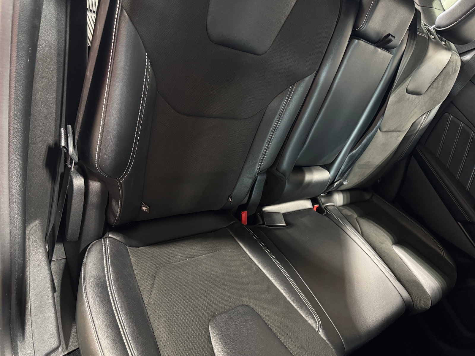 Thumbnail: 2019 Ford Edge - 5