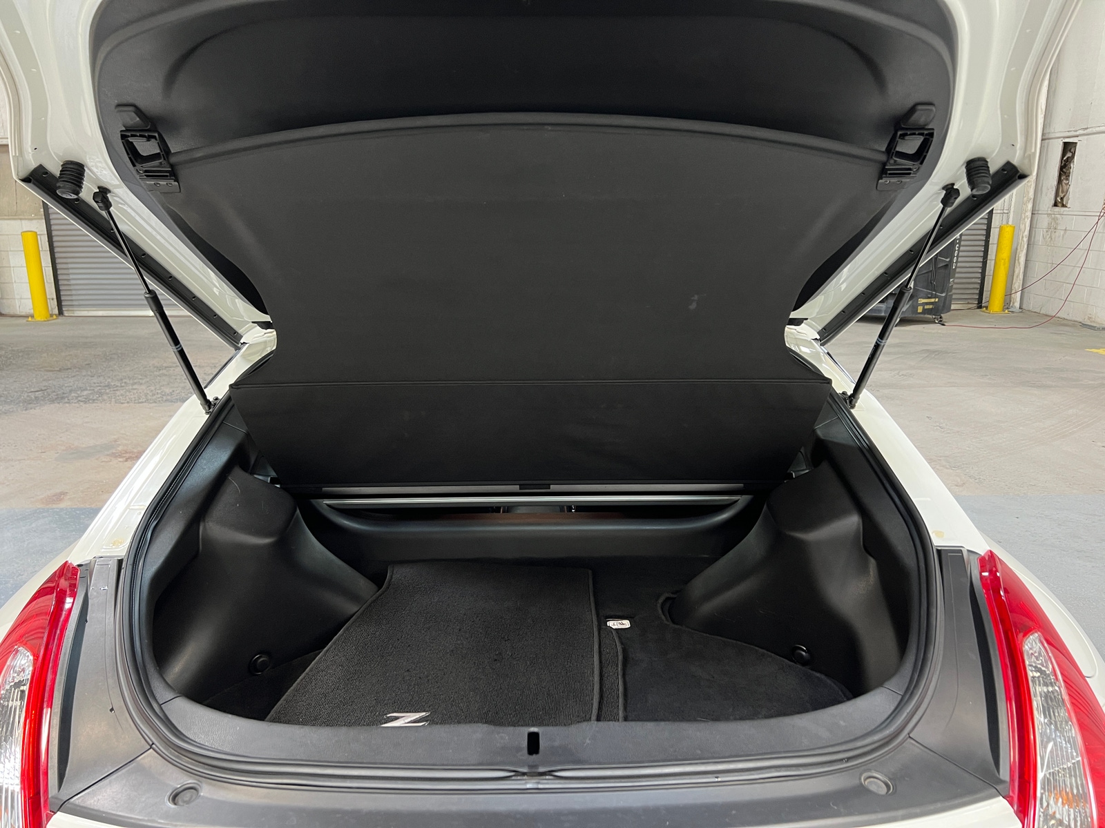 Thumbnail: 2012 Nissan Z - 5