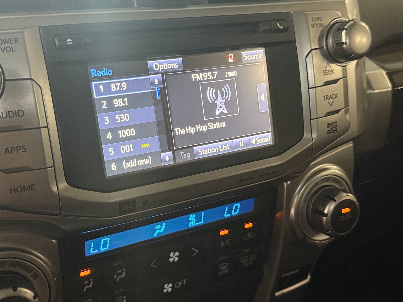 Thumbnail: 2018 Toyota 4Runner - 4