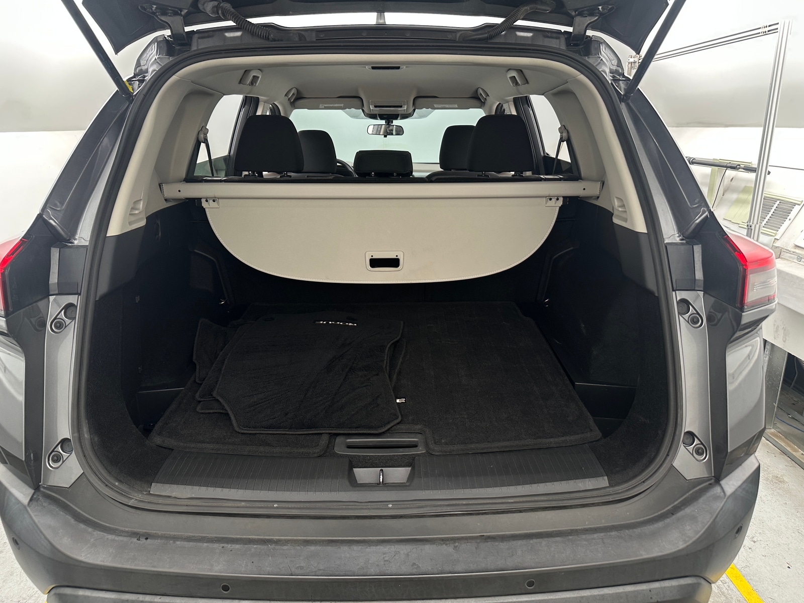 Thumbnail: 2021 Nissan Rogue - 7