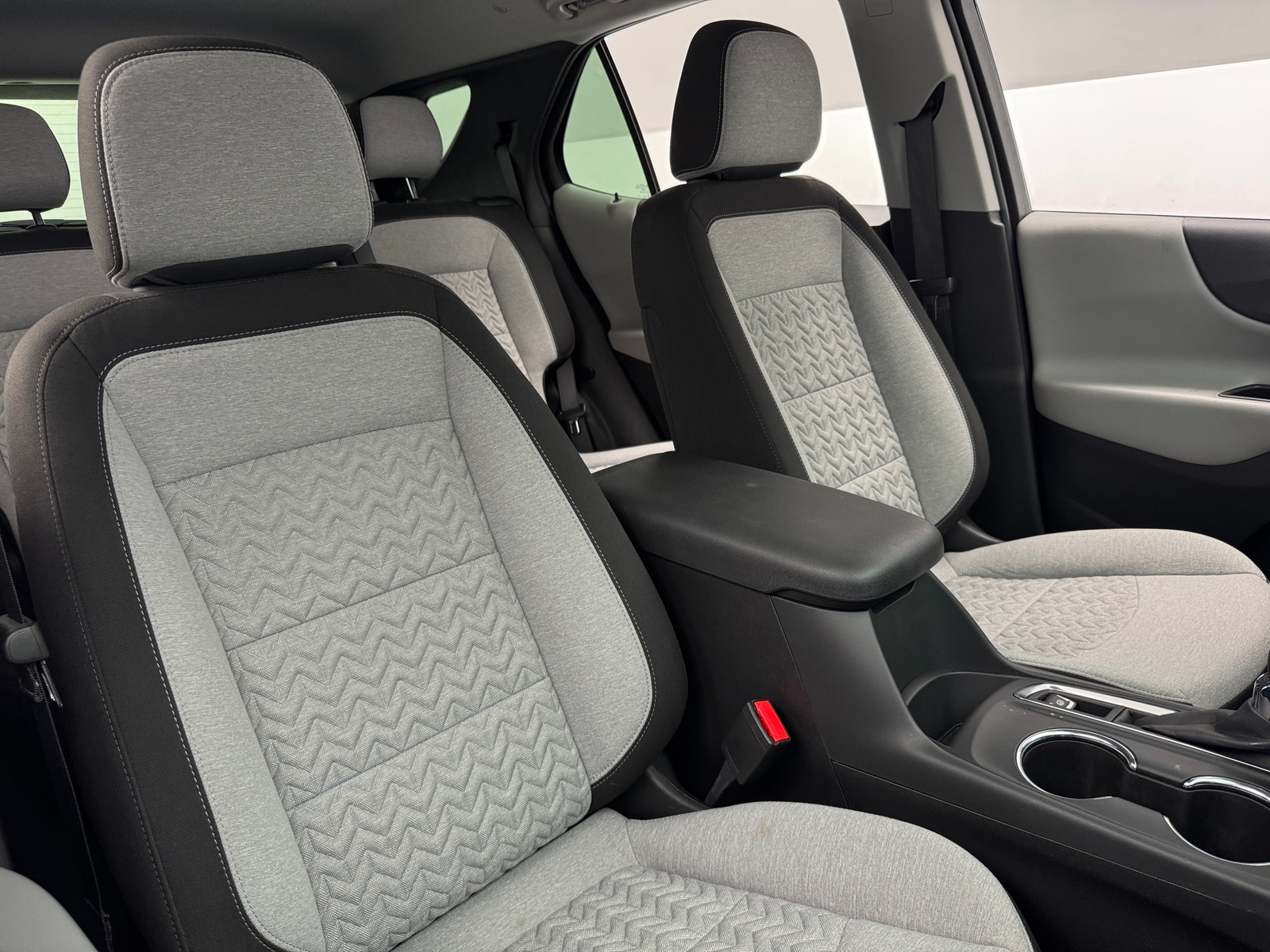 Thumbnail: 2023 Chevrolet Equinox - 2