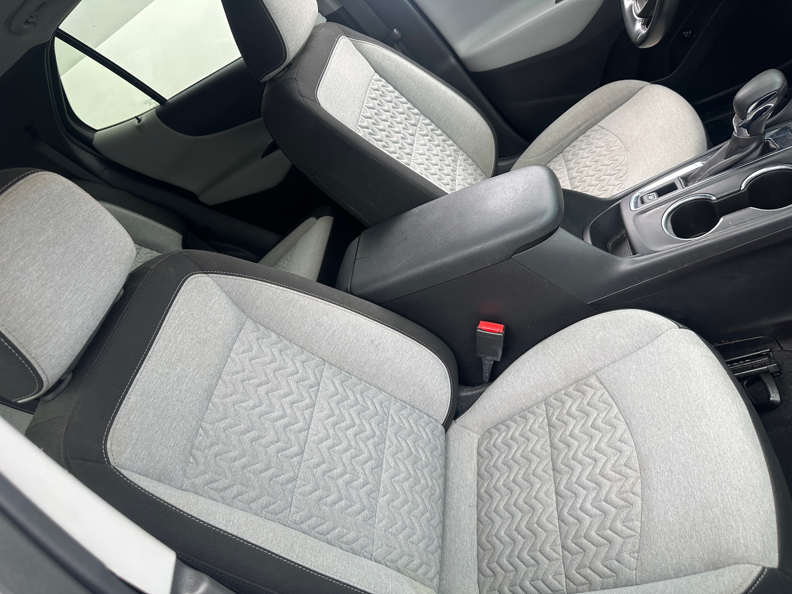 Thumbnail: 2023 Chevrolet Equinox - 2