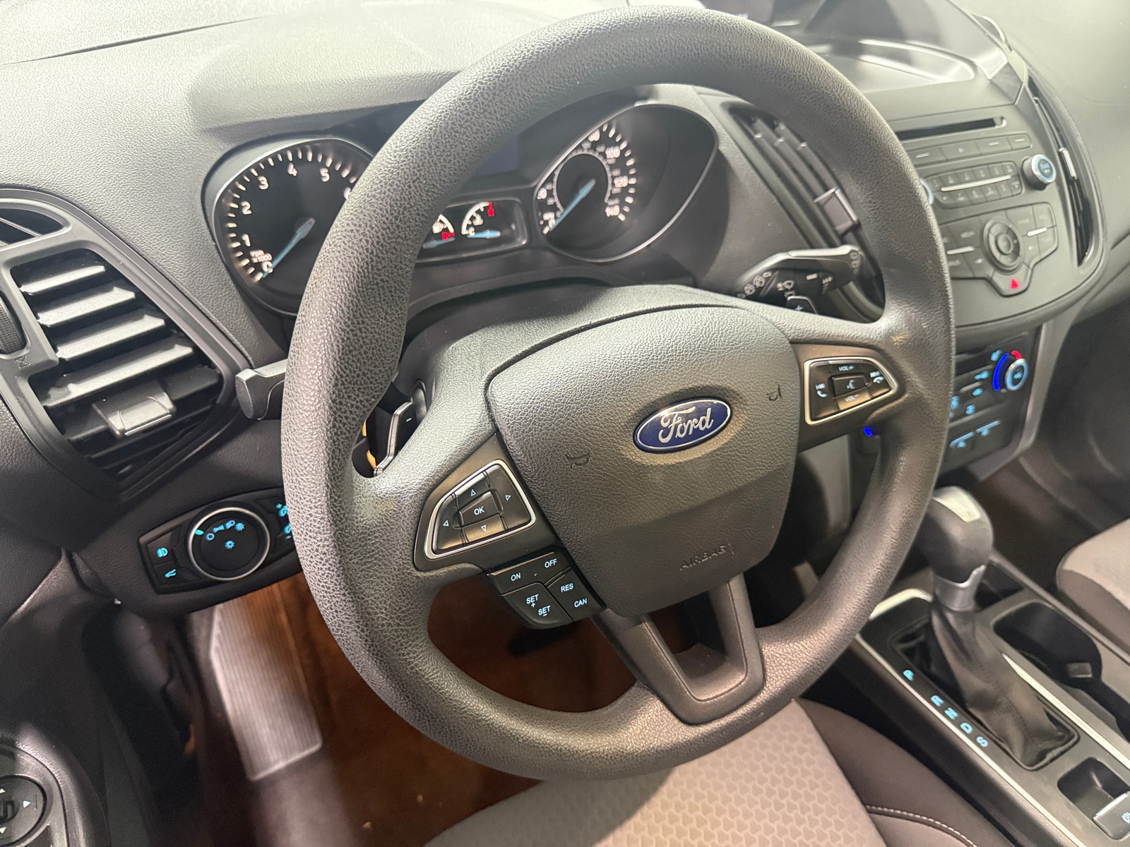 Thumbnail: 2017 Ford Escape - 5
