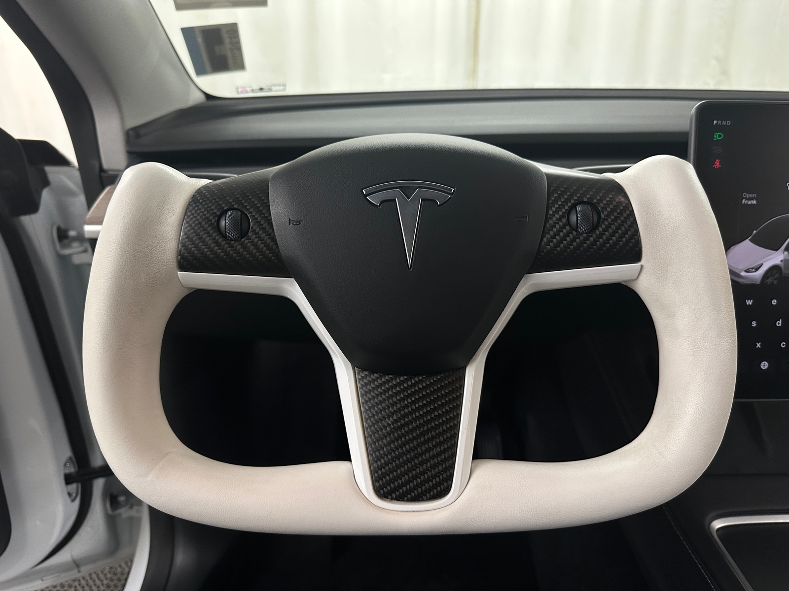 Thumbnail: 2024 Tesla Model Y - 4