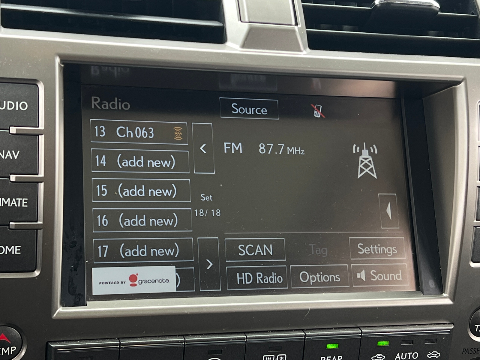Thumbnail: 2019 Lexus GX - 3
