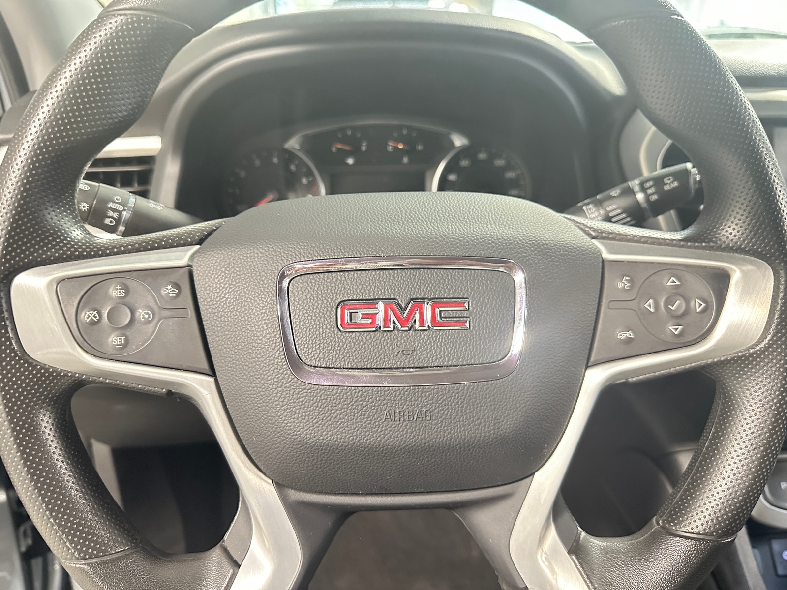 Thumbnail: 2023 GMC Acadia - 5
