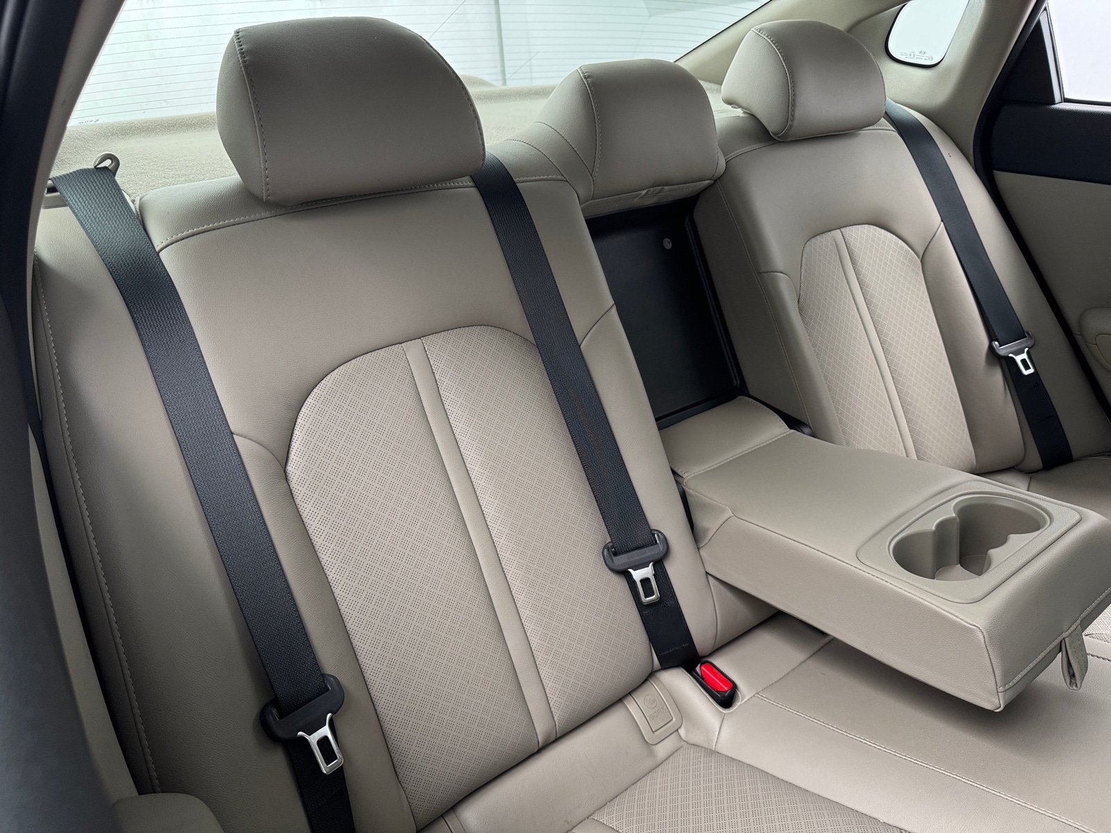 Thumbnail: 2016 Kia Optima - 5