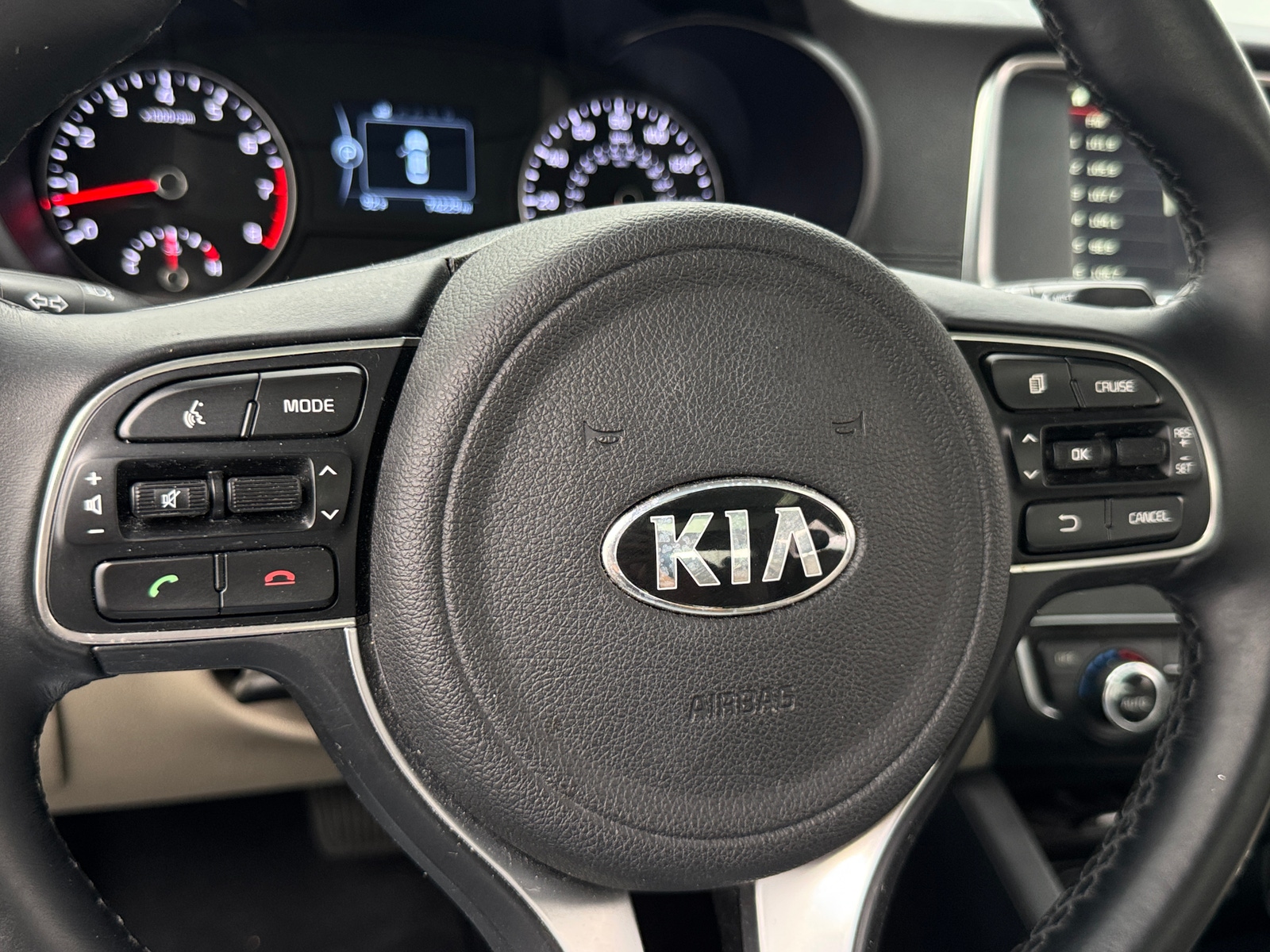 Thumbnail: 2016 Kia Optima - 4