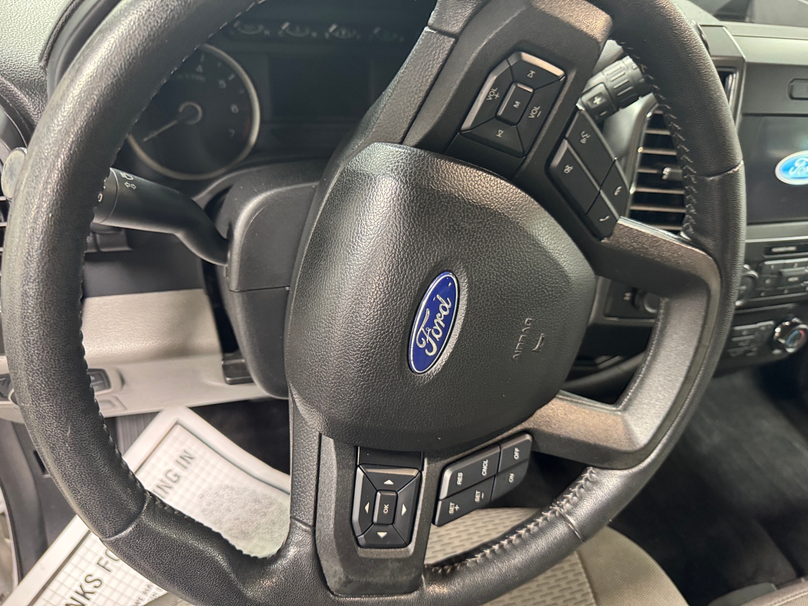 Thumbnail: 2018 Ford Econoline - 5