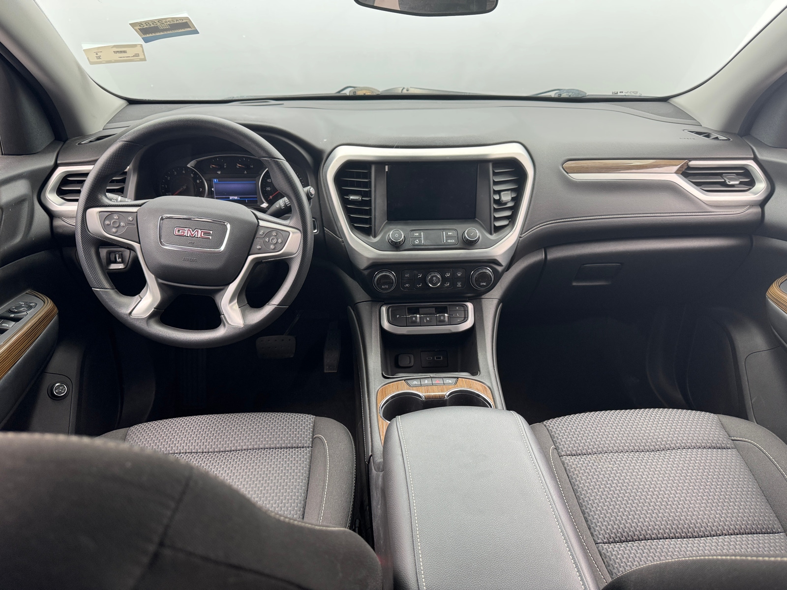 Thumbnail: 2022 GMC Acadia - 3